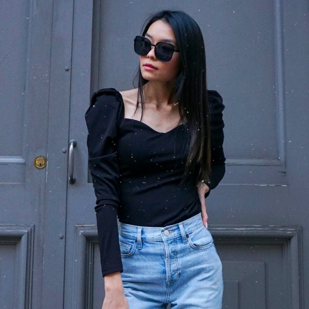 Sweetheart I'm Livin' Vintage Top (Black)